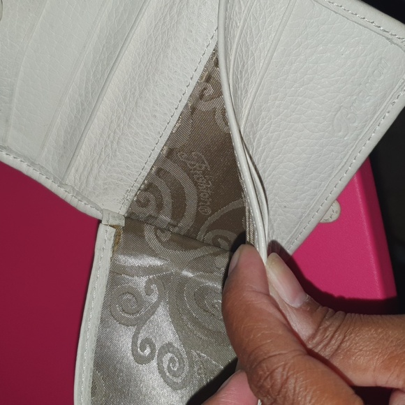 Brighton Leather Daisy Wallet - Picture 7 of 8